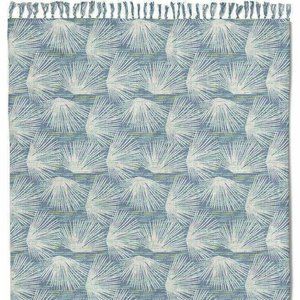 Noho Home Loulu Palm Throw